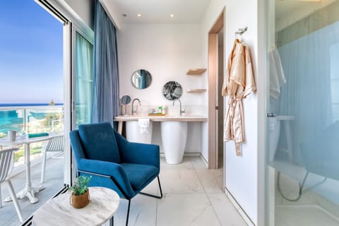 In-room safe, iron/ironing board, free WiFi, bed sheets