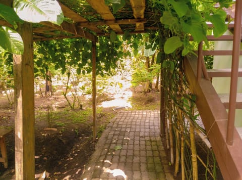 Room, 1 Bedroom, Smoking, Garden View | Garden