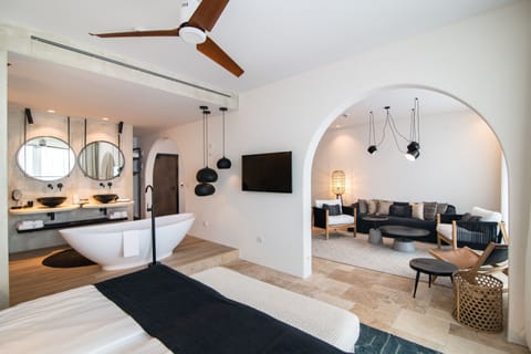 Luxury Apartment, 1 Bedroom, Balcony, Sea View (Free Access to AquaHouse & Beach) | View from room