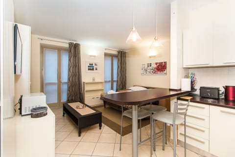 Studio | In-room dining