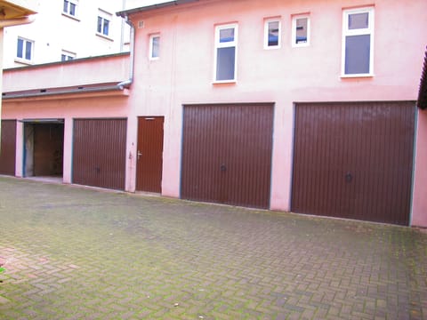 abead09f-b007-46d5-b8d9-849e5afc5ba2