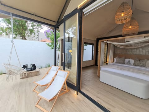Luxury Tent | Garden view