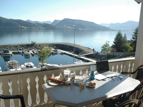 House | Lake view