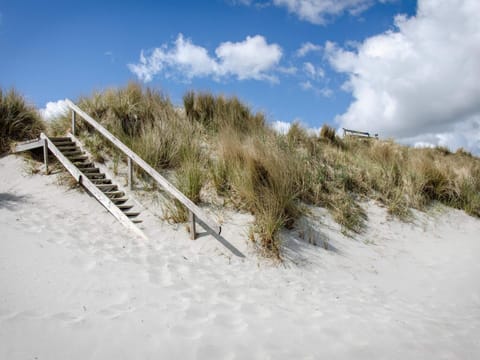 House | Beach
