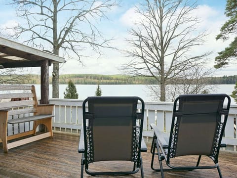 House | Water view
