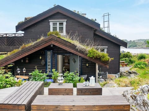 House | Exterior