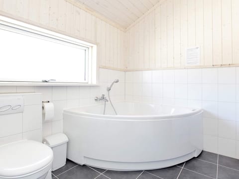House | Spa treatment