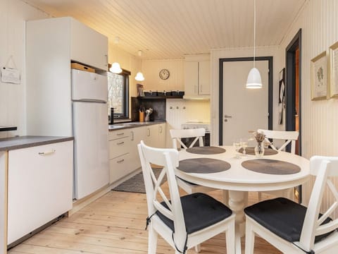 House | Private kitchen | Highchair