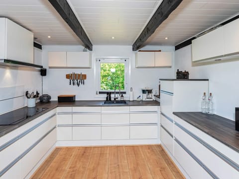 House | Private kitchen