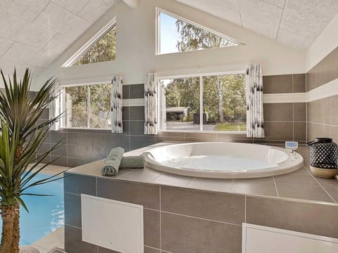 House | Spa treatment