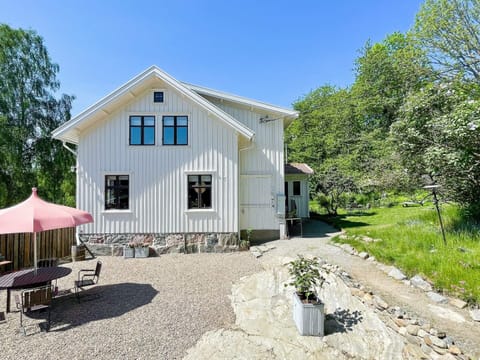 House | Exterior