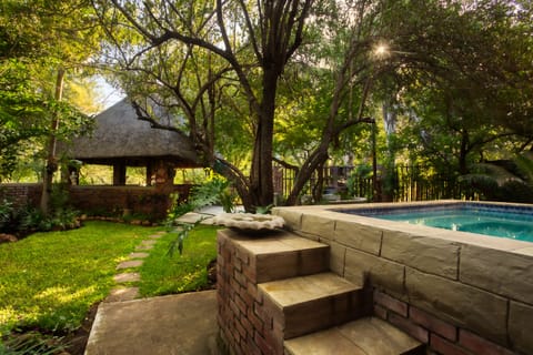 3 outdoor pools