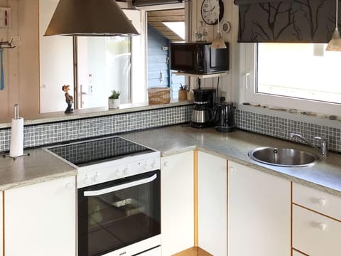 House | Private kitchen | Highchair