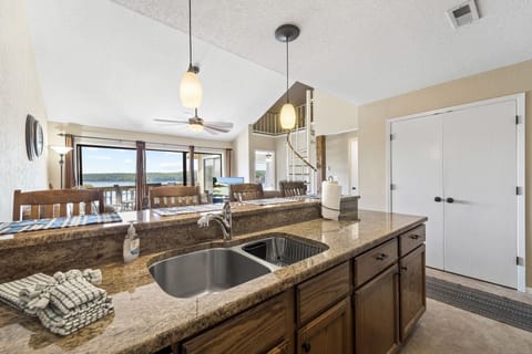 Breakfast bar and living area