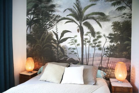 Exclusive Suite, Private Bathroom, Park View | 1 bedroom