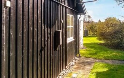 House | Exterior detail