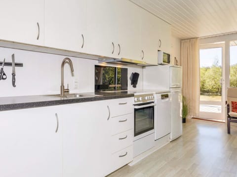 House | Private kitchen | Highchair