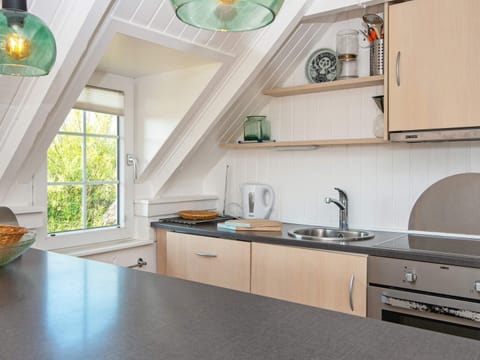 House | Private kitchen | Highchair