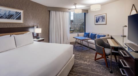 Premium bedding, down comforters, in-room safe, desk