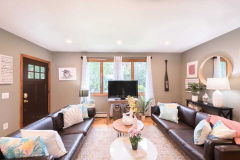 Spacious living room for relaxing. Please note that we are always updating our properties and some of the furniture and decor might be different than what is pictured. Please reach out if you would like further details!