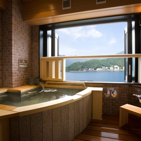 [East building] East Japanese Western Open Air Bath Lake View Comfort | Bathroom | Free toiletries, hair dryer, slippers, electronic bidet