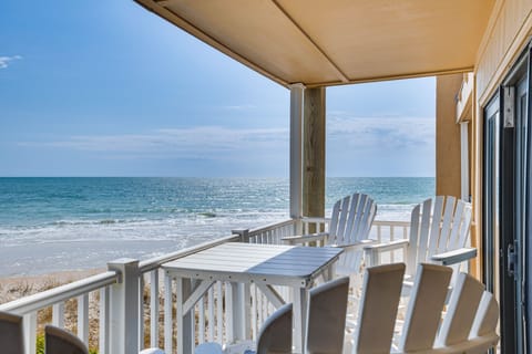 North Topsail Beach Vacation Rental | 2BR | 2BA | 904 Sq Ft | Stairs to Enter