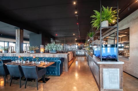 House | Dining