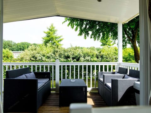 Chalet | Balcony