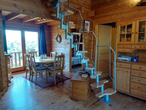 Chalet | Living room