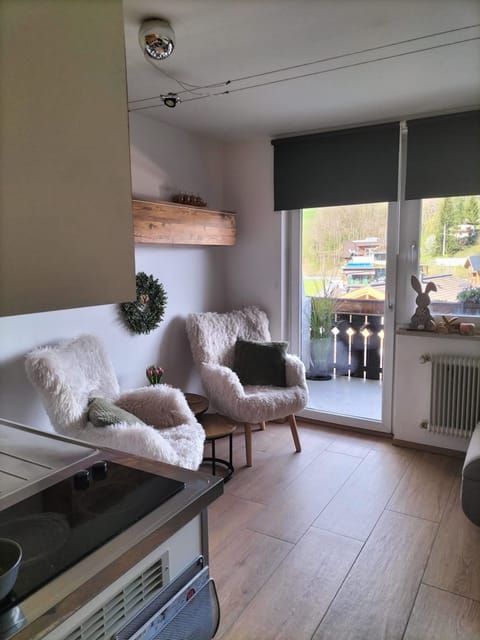 Apartment | Living room