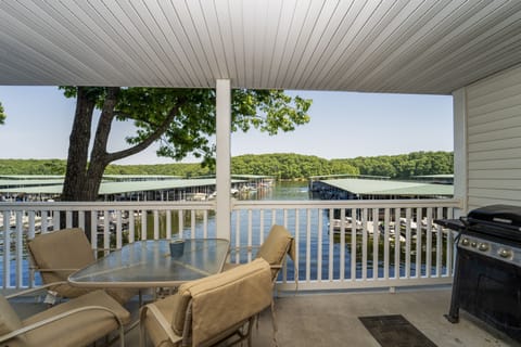 LAKEOZARKVACATION.COM