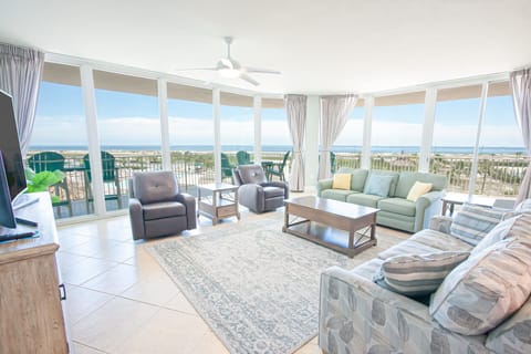 Caribe Resort C410 Living Room