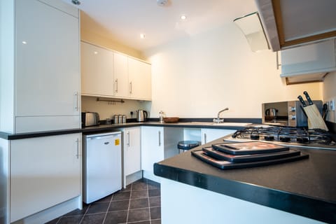 Apartment, Private Bathroom | Shared kitchen