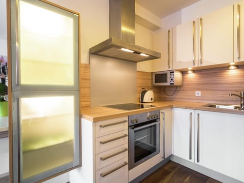 Apartment | Private kitchen