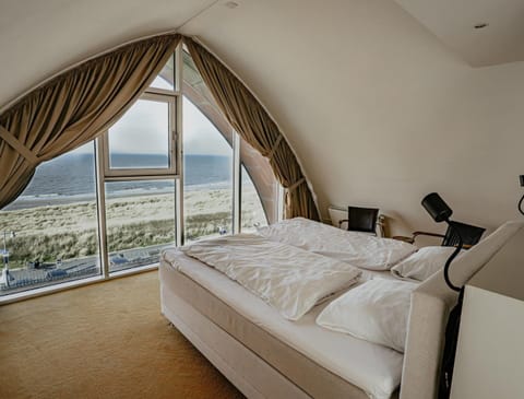 Apartment | 3 bedrooms, individually furnished, bed sheets