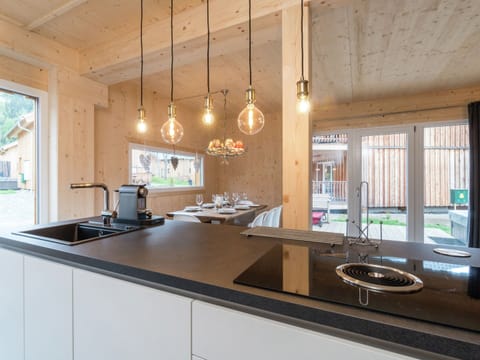 Chalet | Private kitchen | Highchair
