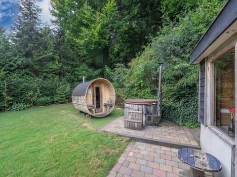 House | Terrace/patio