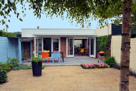 Bungalow | Exterior
