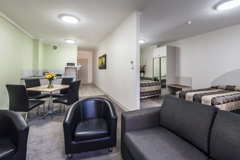 Open Plan Suite  | In-room safe, desk, iron/ironing board, free cribs/infant beds