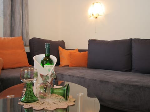 Apartment | Living area