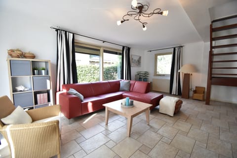 House | Living room