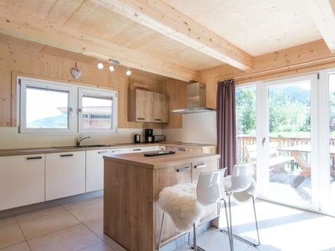 Chalet | Private kitchen | Highchair