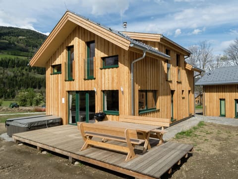 Chalet | Exterior