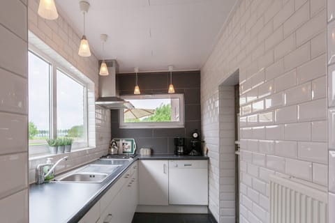 House | Private kitchen | Highchair