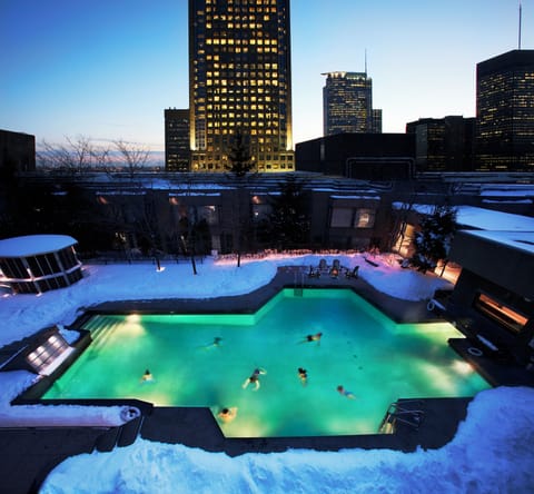 Outdoor pool, open 7:00 AM to 10:00 PM, sun loungers, lifeguards on site