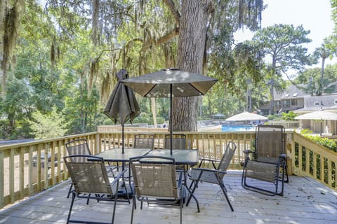Private Deck