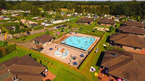 Chalet | Pool | Outdoor pool