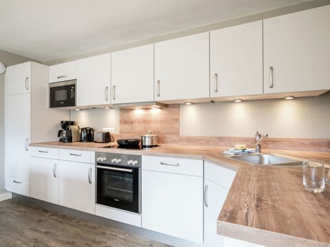 Chalet | Private kitchen | Highchair