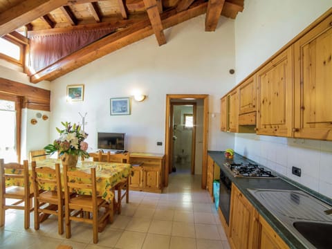 Apartment | Private kitchen | Highchair