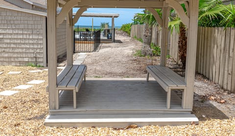 Private gazebo to enjoy the breathtaking sunsets and tropical environment!